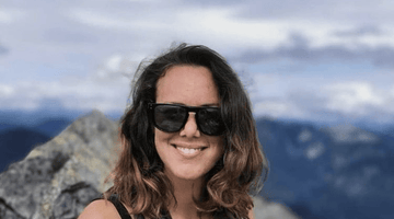 WOMAN WEDNESDAY With Claire Stenham-Brown From The Turmeric Trailer